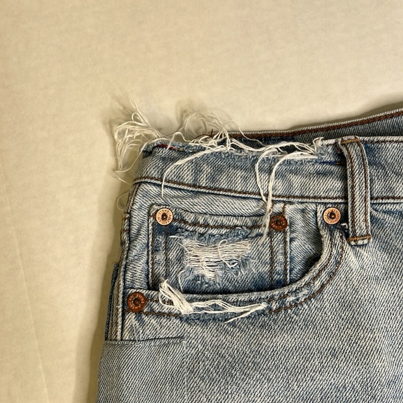 AE PRIDE 90’s BOYFRIEND SHORTS 2 - Picture 3 of 16